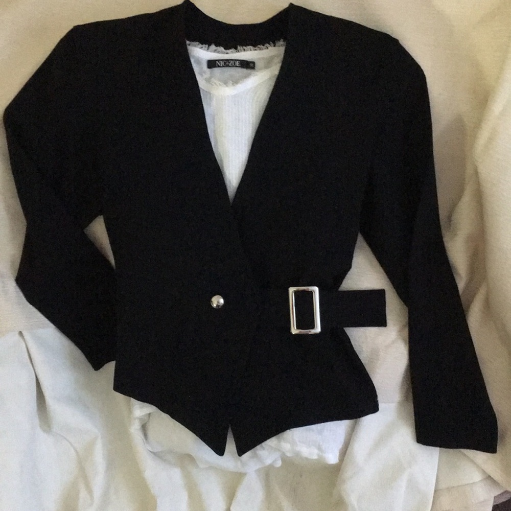 Paris Like New Prêt-a-Porter Jacket